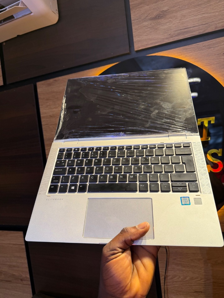 Hp Laptop - 5