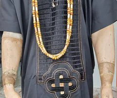Away BOUTIQUE - Image 11