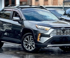 2020 TOYOTA RAV4 - Image 9