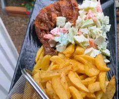 Queens tasty shawarma and food palace - Image 8