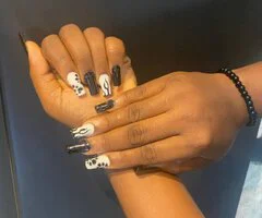 Nail Technician - Image 3