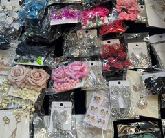 Beauty and make up accessories - Image 2