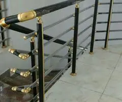Stainless hand rails - Image 4