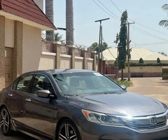 Honda car - Image 5