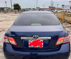 Saloon Car - Image 2