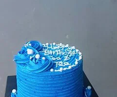 Mere cakes and more