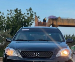 Clean Toyota camry