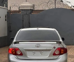 Toyota corolla - Image 2