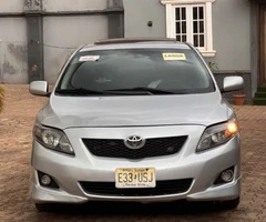 Toyota corolla - Image 3