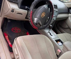 Toyota Camry - Image 4