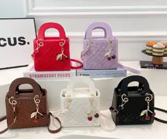Fashionista Fashion House - Image 5