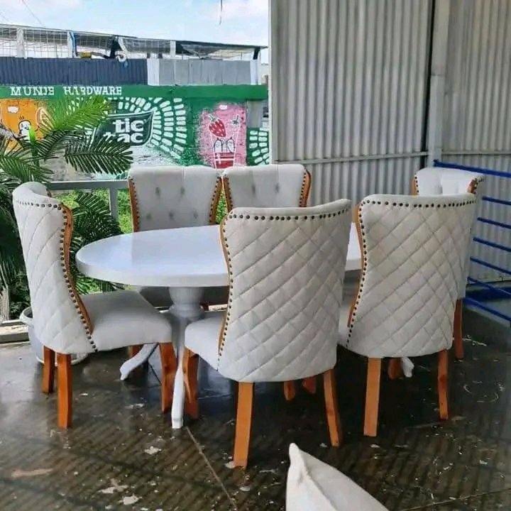 OBINWANNE FURNITURE - 9