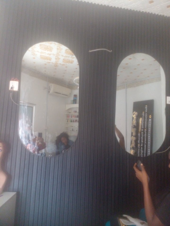 Juliet the best salon - 4